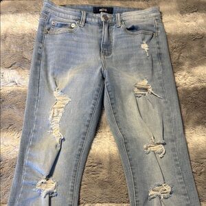 AERO Women's Light Blue Distressed Jeans